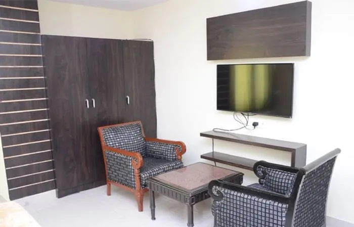 best day stay hotels in maruthi residency inn hyderabad