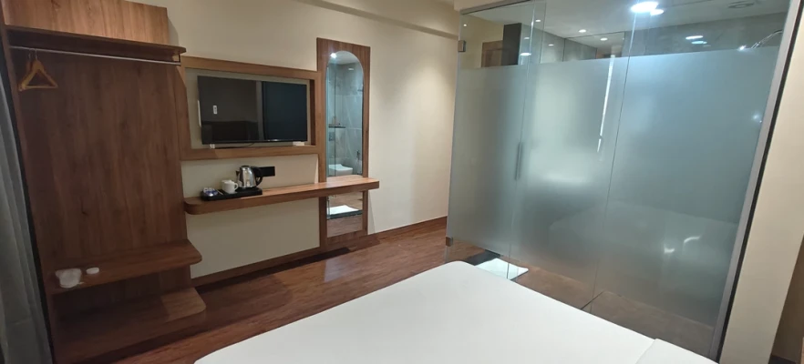 best hotels for couple in monarch montvert hitech city hyderabad hyderabad
