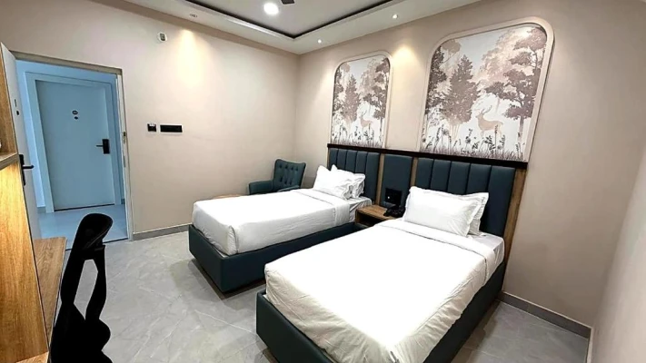 early check in hotels in monday hotels & suites madhapur hyderabad