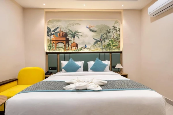 hotels for couple in monday hotels & suites madhapur hyderabad