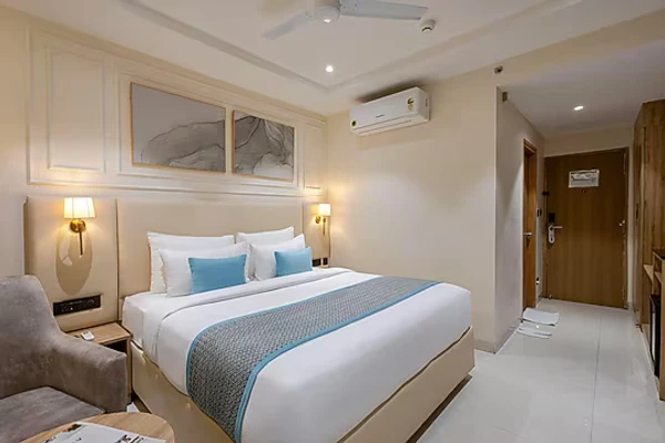 24 hours check in hotels in monday premium madhapur hyderabad