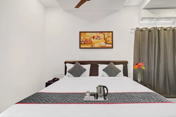 hotel with free parking in miyapur, hyderabad - rcc parkview inn