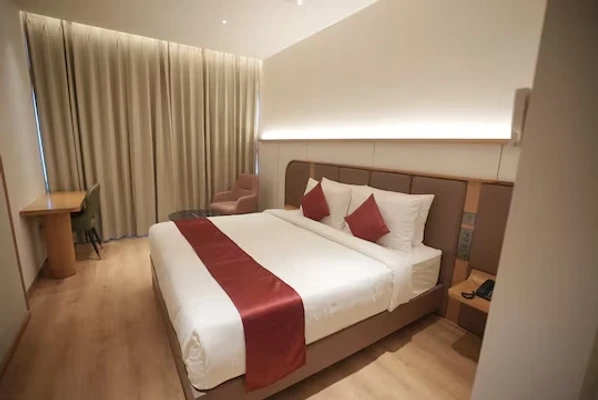 best luxury hotels in regenta palace hitech city hyderabad hyderabad