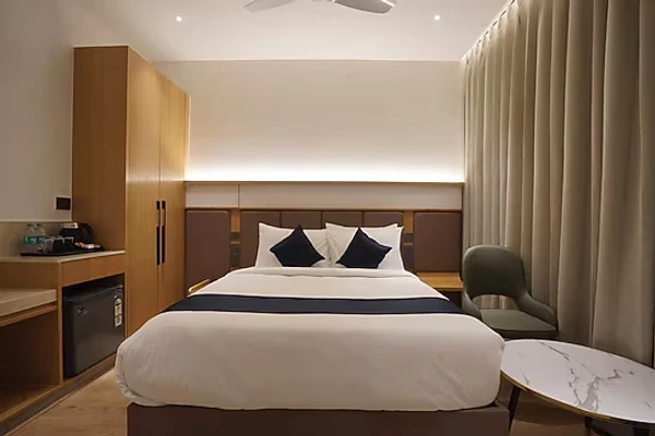 best cheap hotels in regenta palace hitech city hyderabad hyderabad