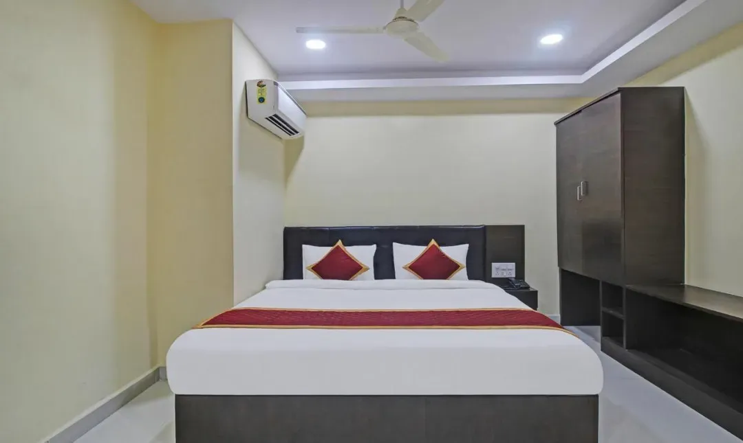 hotel with banquet hall in kukatpally, hyderabad - lemonridge hotels kukatpally