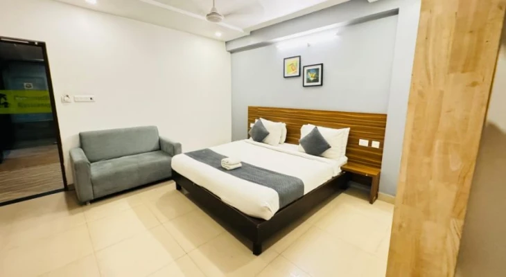 hotel with banquet hall in kukatpally, hyderabad - sahasra residency