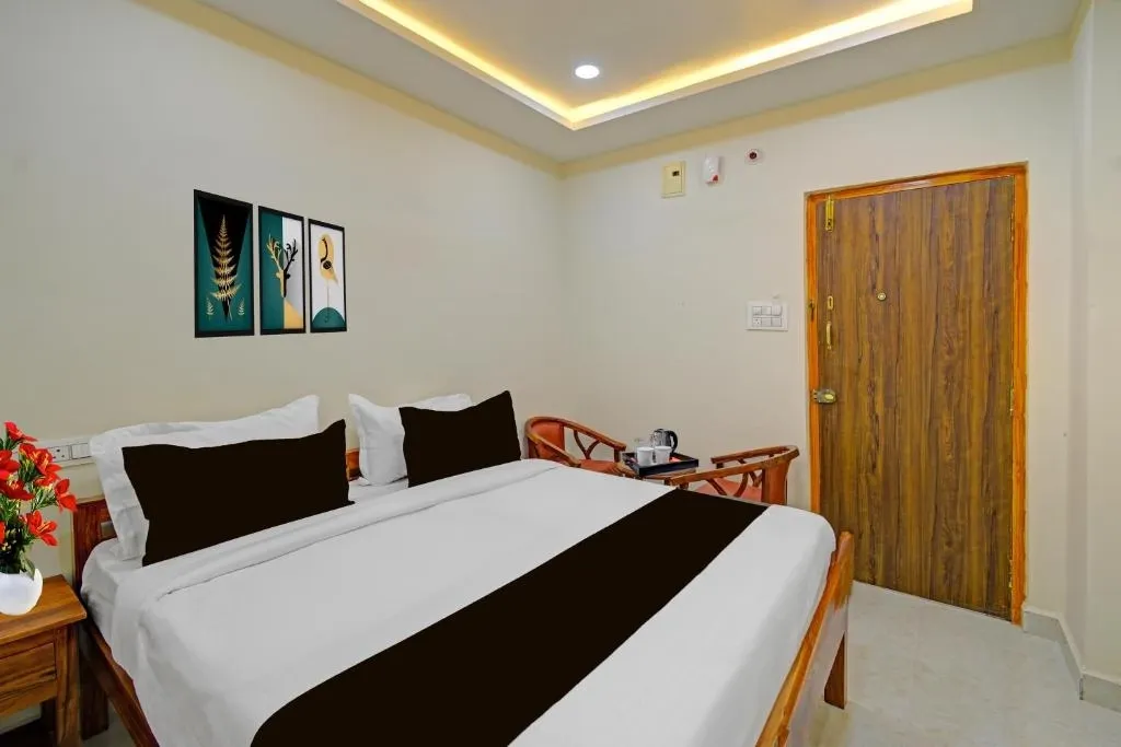 cheap hotels in super collection o central university kondapur hyderabad
