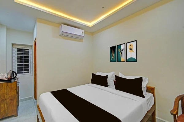 cheap hotels in super collection o central university kondapur hyderabad