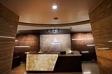 jacuzzi hotel in madhapur, hyderabad - the hoften eastin hotel hyderabad