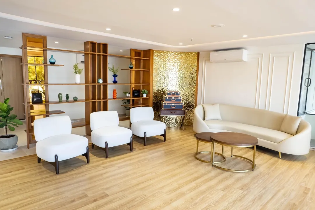 hotel with party hall in nanakramguda, hyderabad - trunkand trolley  - a boutique hotel