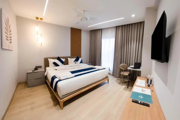 budget hotel in nanakramguda, hyderabad - trunkand trolley  - a boutique hotel