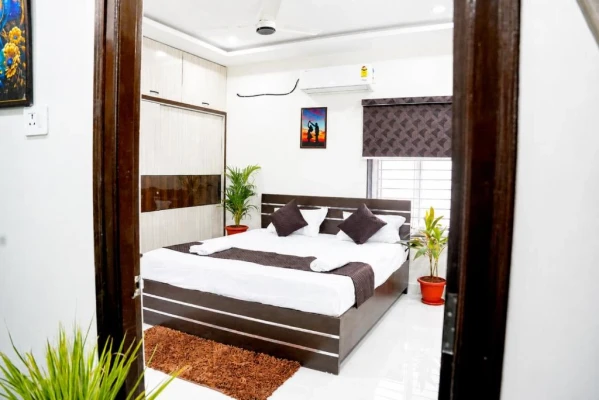 best hourly hotel in vaibhoga suites hyderabad