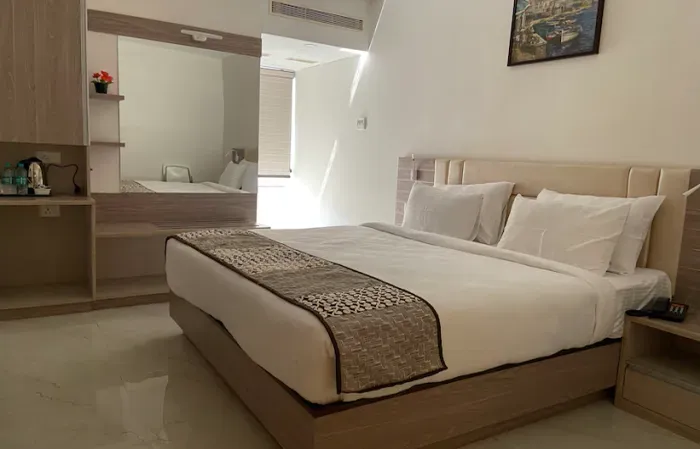 online room booking in secunderabad, hyderabad - venkys service apartment