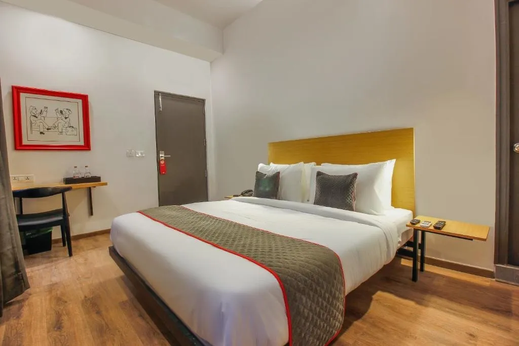 hotels for couple in white ridge shivam hyderabad