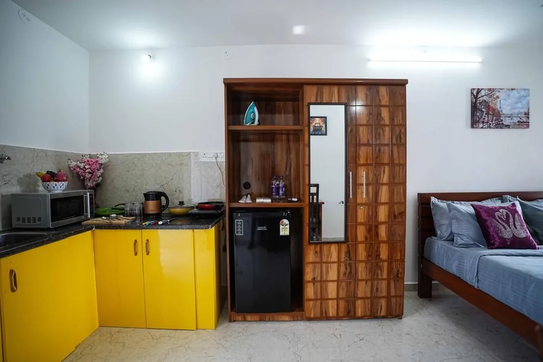 luxury hotel in yellow bells studios and suites hyderabad