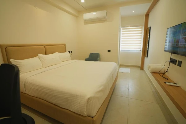 best unmarried couple friendly hotels in yvk grand inn hyderabad
