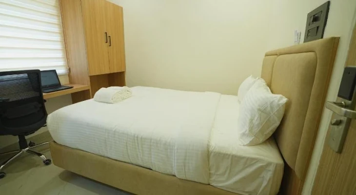 tourist hotels in yvk grand inn hyderabad