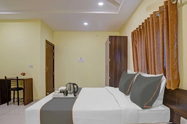 best hourly hotel in a2 hotel and restro indore