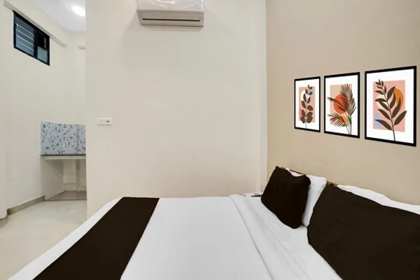 online room booking in bombay hospital square ring road, indore - aayansh hotel