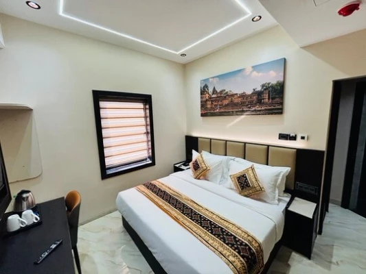 best cheap hotels in atlas hotel by rcj indore
