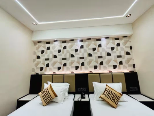 hotel with bar in scheme 78, indore - atlas hotel by rcj