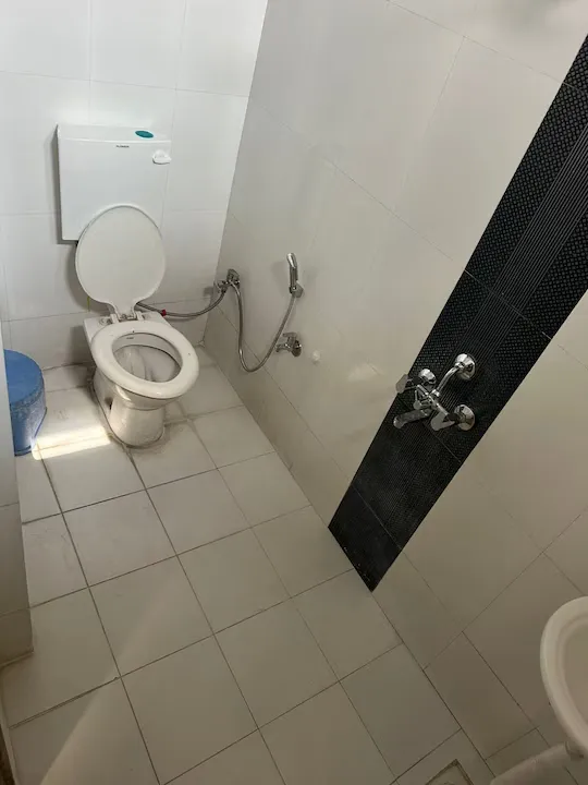 sector a, indore hotel booking - b r green's hotel