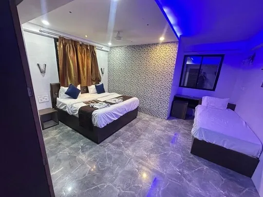 sector a, indore hotel booking - b r green's hotel