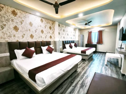 hotel with gym in bhawrasla, indore - hotel alpine