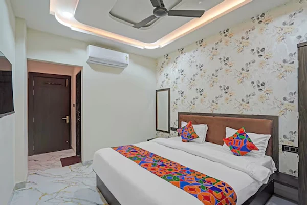5 star hotels in hotel aurika retreat indore