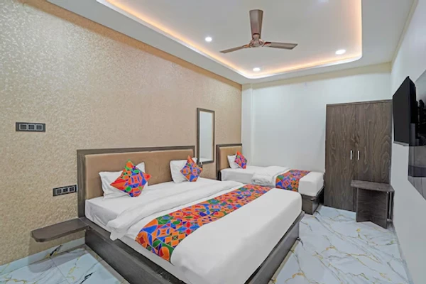 best day time hotels in hotel aurika retreat indore
