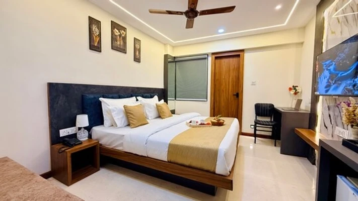 unmarried couple friendly hotels in hotel aventus grand indore