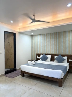 best romantic hotels in hotel blue marine indore