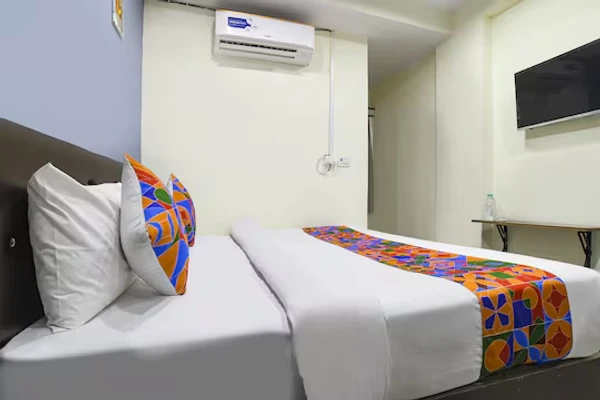 3 star hotel in mahalakshmi nagar, indore - hotel br greens