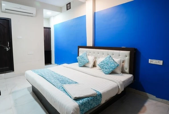 best 3 star hotels in hotel dreamway by oyteo indore