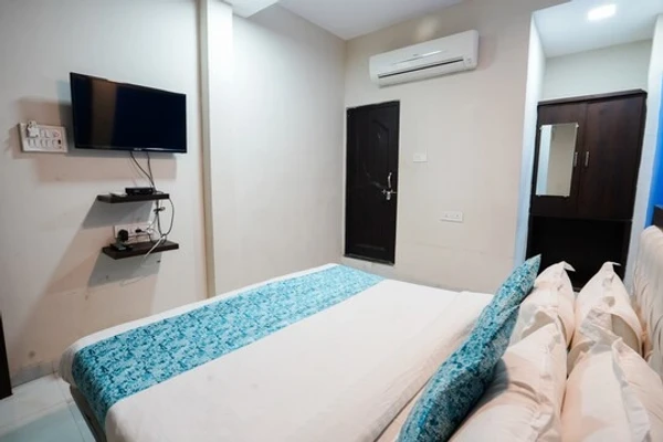 hotel with gym in vijay nagar, indore - hotel dreamway by oyteo
