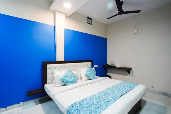hourly hotel in hotel dreamway by oyteo indore