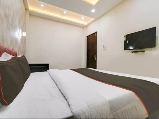 best couple friendly hotels in hotel grand iconic by igh indore