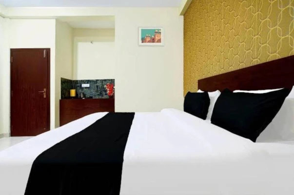 best hourly stay in hotel indore access indore