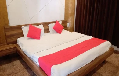 hotels for few hours in hotel kanha indore