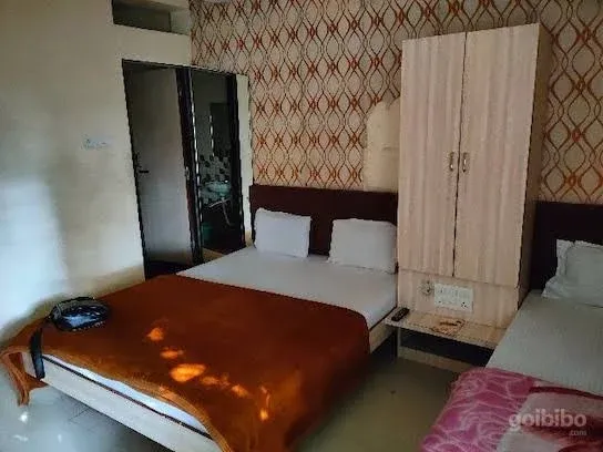 day use hotels in hotel mahakal palace by oyteo indore