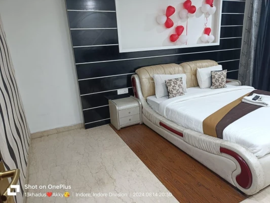 24 hours check in hotels in hotel million star by oyteo indore