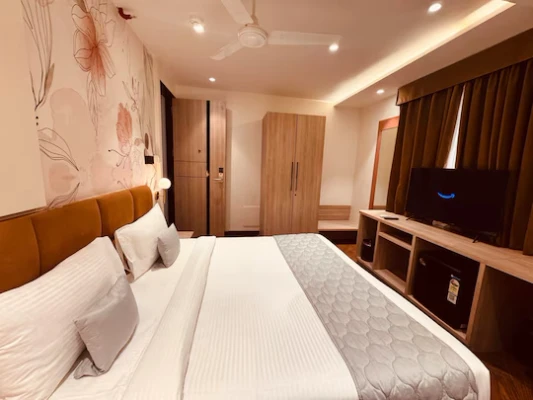 business hotels in hotel mumbai house vijay nagar indore indore