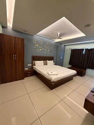 luxury hotel in hotel orange tree indore indore