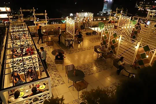 hotel with bar in scheme 54, indore - hotel pravasa indore