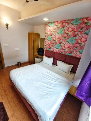 best couple hotels in hotel ribolla indore