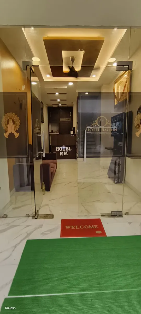 hotel with party hall in vijay nagar, indore - hotel rm inn & restaurant