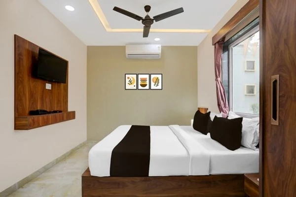 business hotels in hotel sacred tree indore