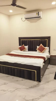 best corporate hotels in hotel sapphire inn by binjwa indore