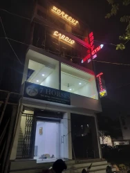 hotel in kalani nagar, indore for couples - hotel sapphire inn by binjwa