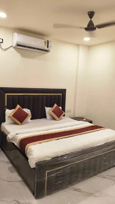 day hotels in hotel sapphire inn by binjwa indore